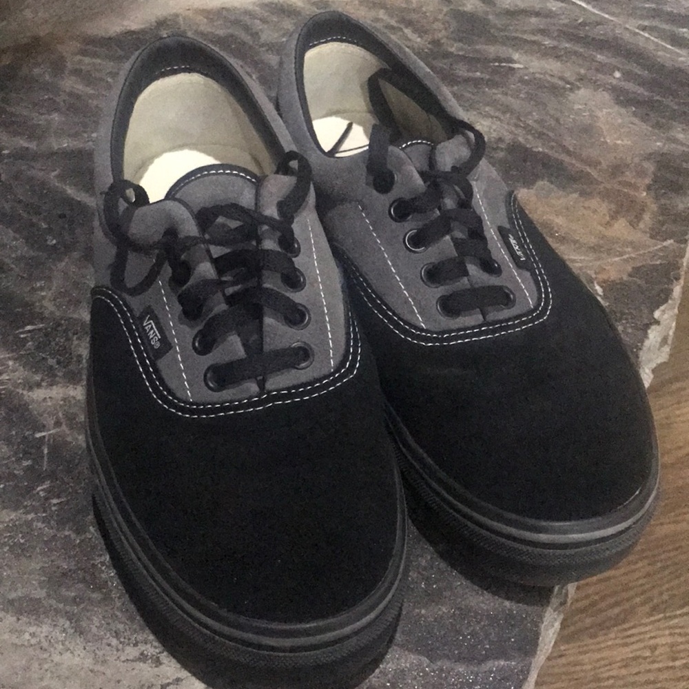 grey/black vans